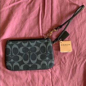 NWT Coach factory wristlet ocean blue